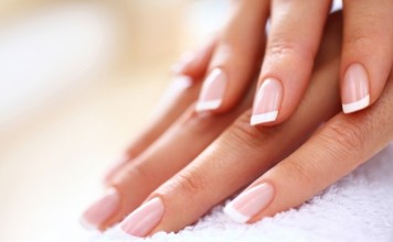10 consigli per avere unghie più forti ricostruzione unghie con gel